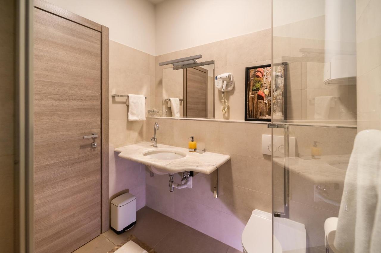 Tifani Luxury Rooms 2 Сплит Екстериор снимка