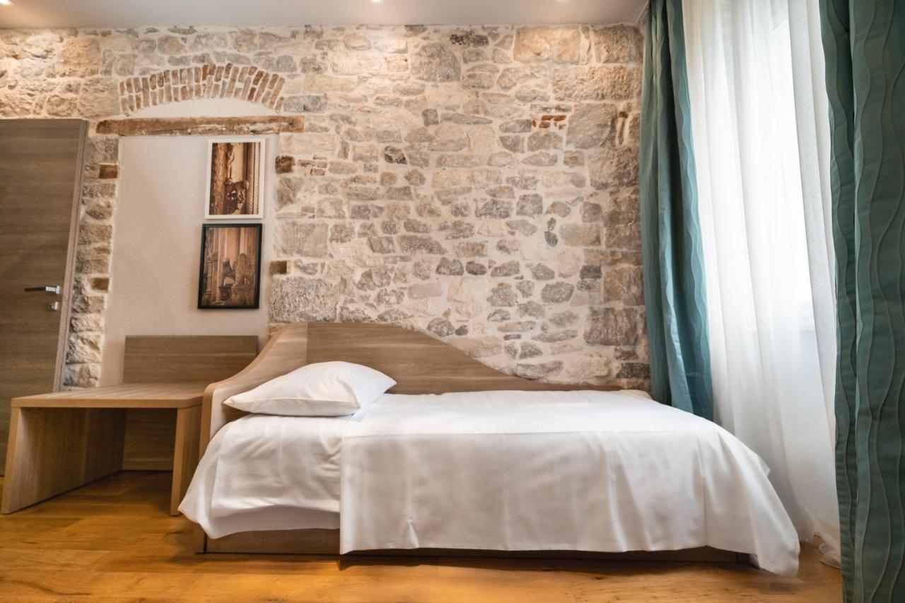 Tifani Luxury Rooms 2 Сплит Екстериор снимка