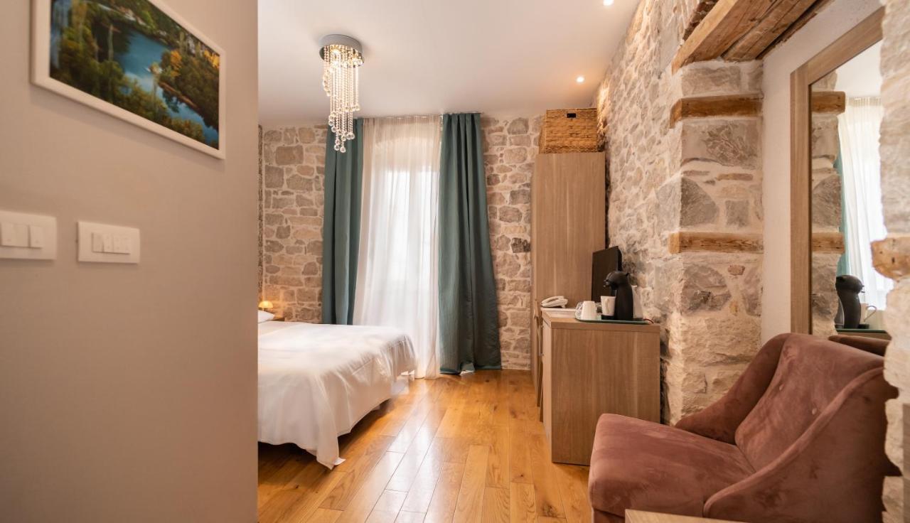 Tifani Luxury Rooms 2 Сплит Екстериор снимка