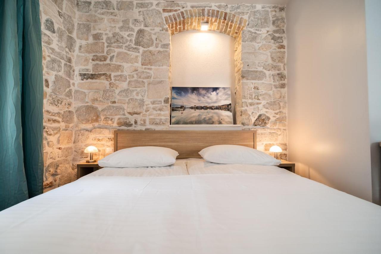 Tifani Luxury Rooms 2 Сплит Екстериор снимка