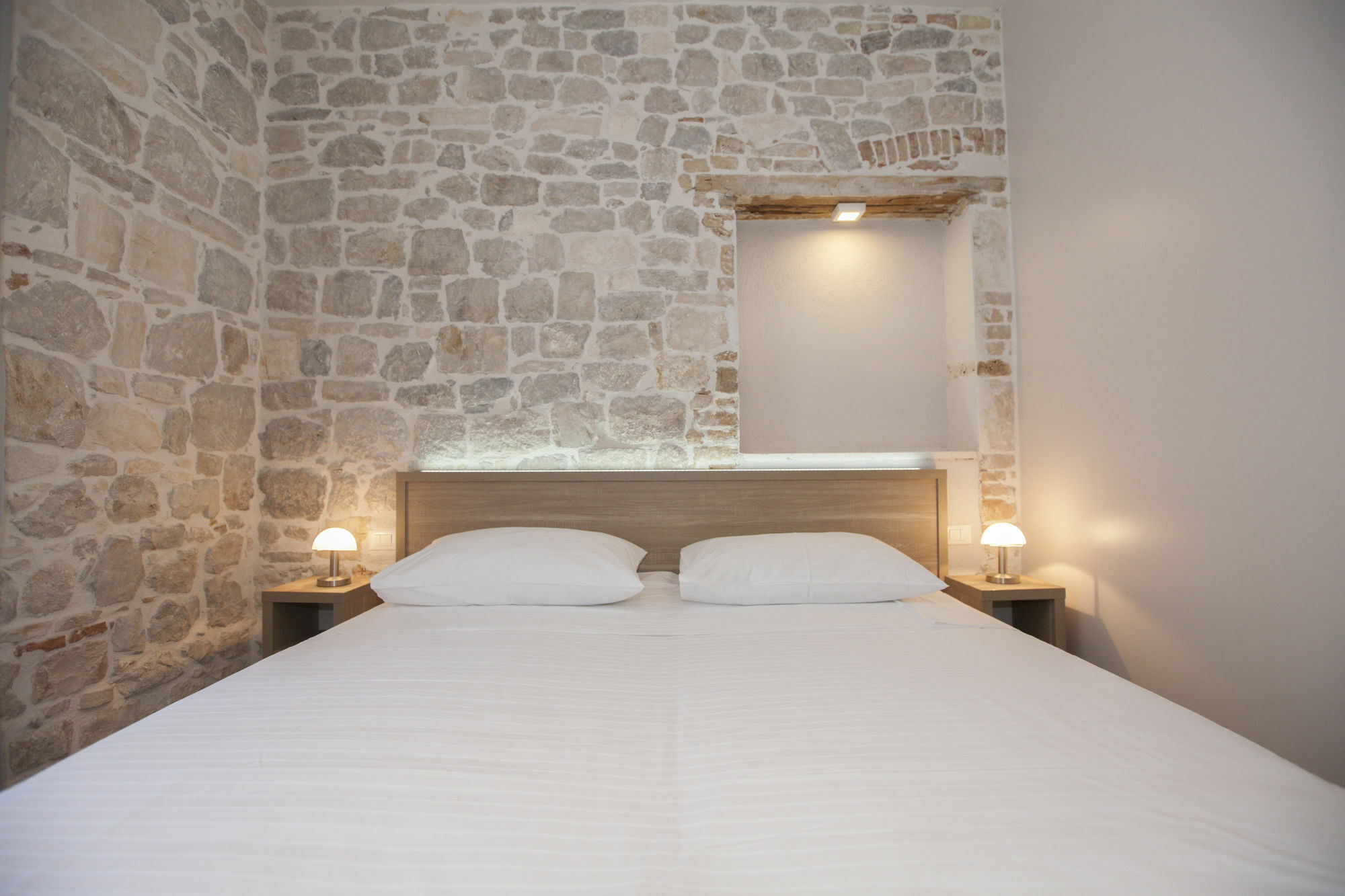 Tifani Luxury Rooms 2 Сплит Екстериор снимка