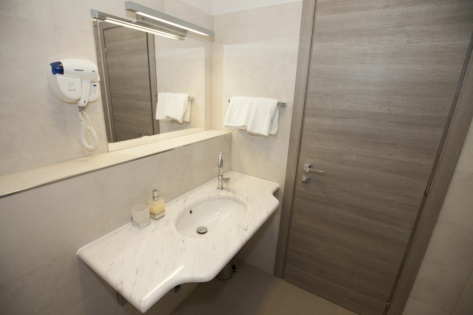 Tifani Luxury Rooms 2 Сплит Екстериор снимка