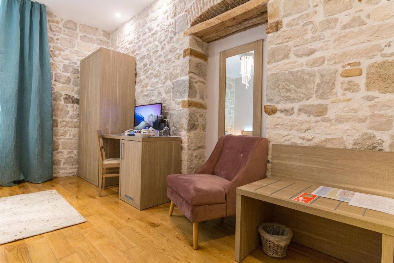 Tifani Luxury Rooms 2 Сплит Екстериор снимка